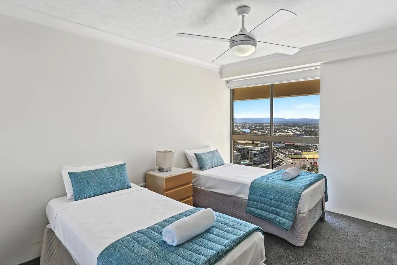 Gemini Court Holiday Apartments Χρυσή Ακτή 4*,