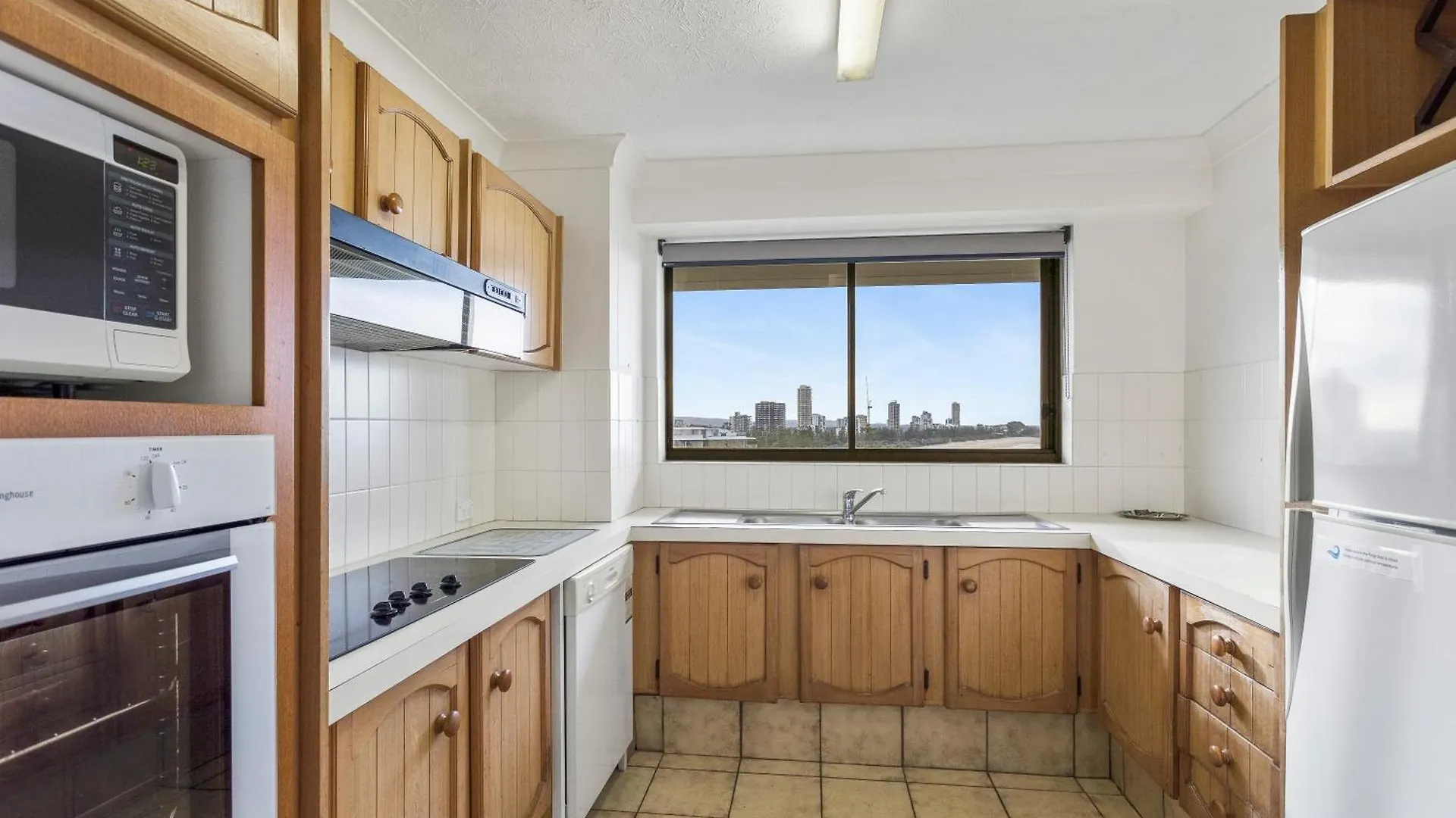 Aparthotel Gemini Court Holiday Apartments Gold Coast